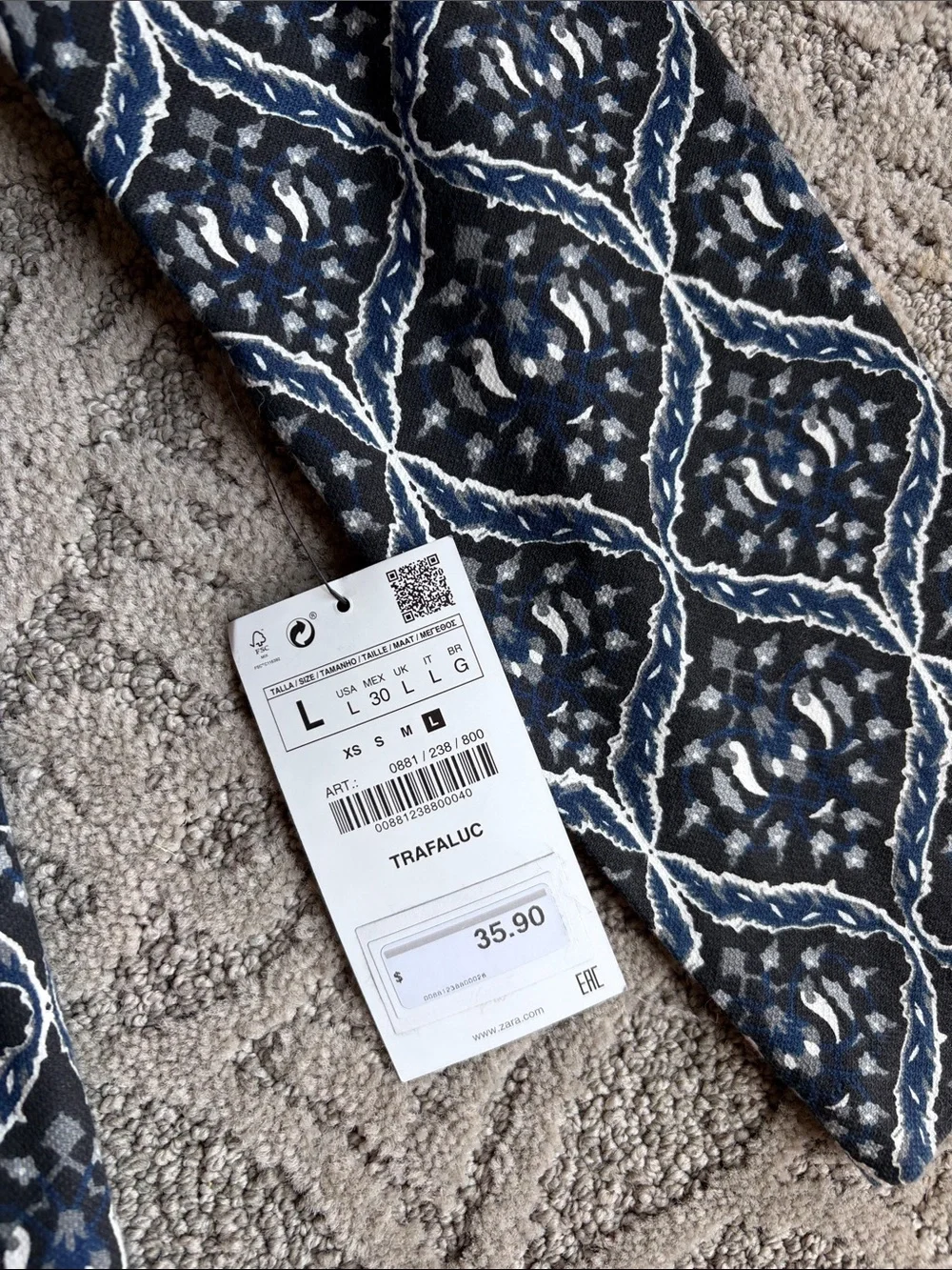 NWT Zara Navy and White Long-Sleeve Patterned Dress